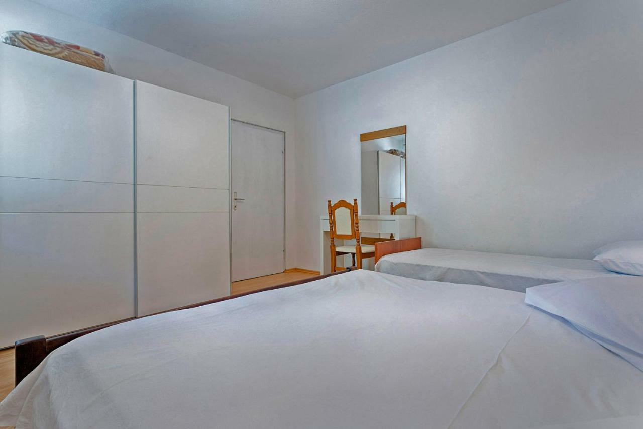 Ani In Trogir * Mittel-Dalmatien Hotel Seget Donji Exterior photo